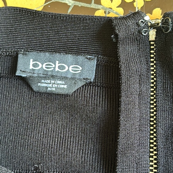 BEBE KNIT PENCIL SKIRT Sz: M - Picture 7 of 7
